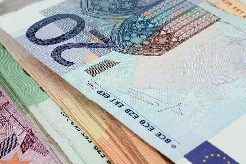 How Much Should You Have In An Emergency Fund? - Covermore Financial (2) - Covermore Financial How Much Should You Have In An Emergency Fund? - Covermore Financial (2)